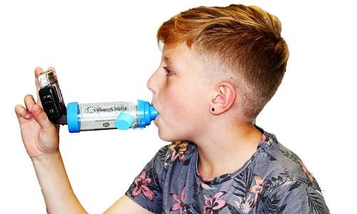 Helping children to manage their severe asthma